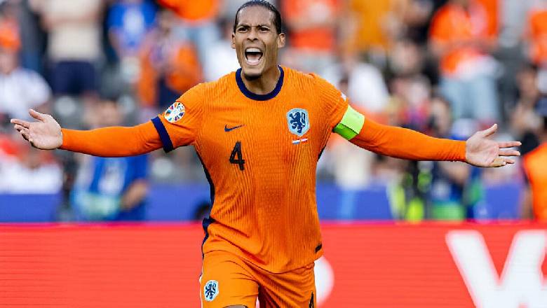 Top 10 most famous Dutch football players of all time- who is no.1 - Ảnh 2